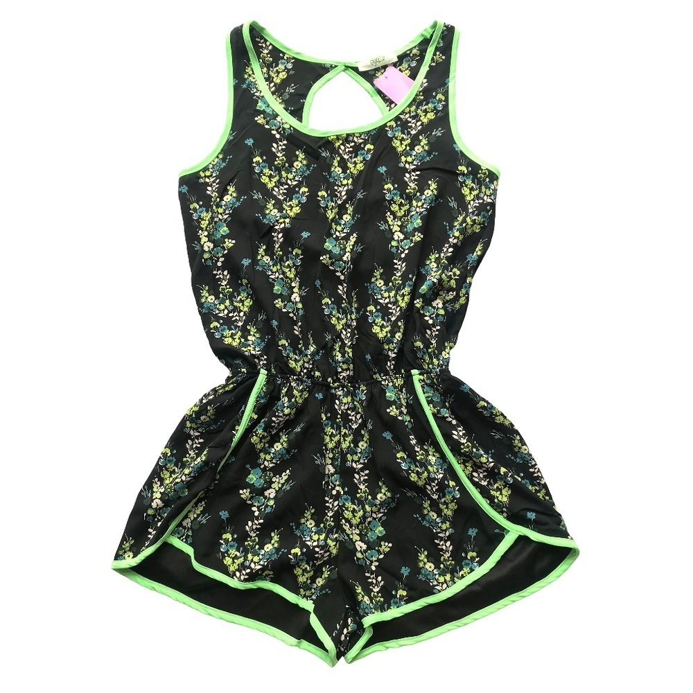 Stylebook Green Floral Romper​​